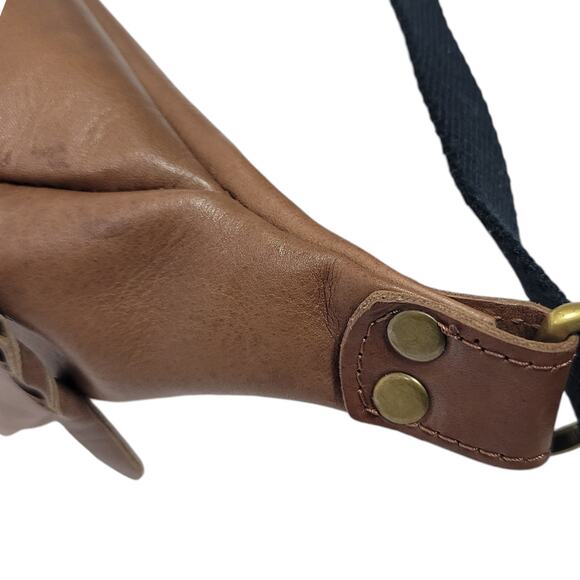 Sarep Rose Leather Fanny Pack Brown Bum Belt Waist Pouch Retro Sling Waist Bag - Picture 12 of 13